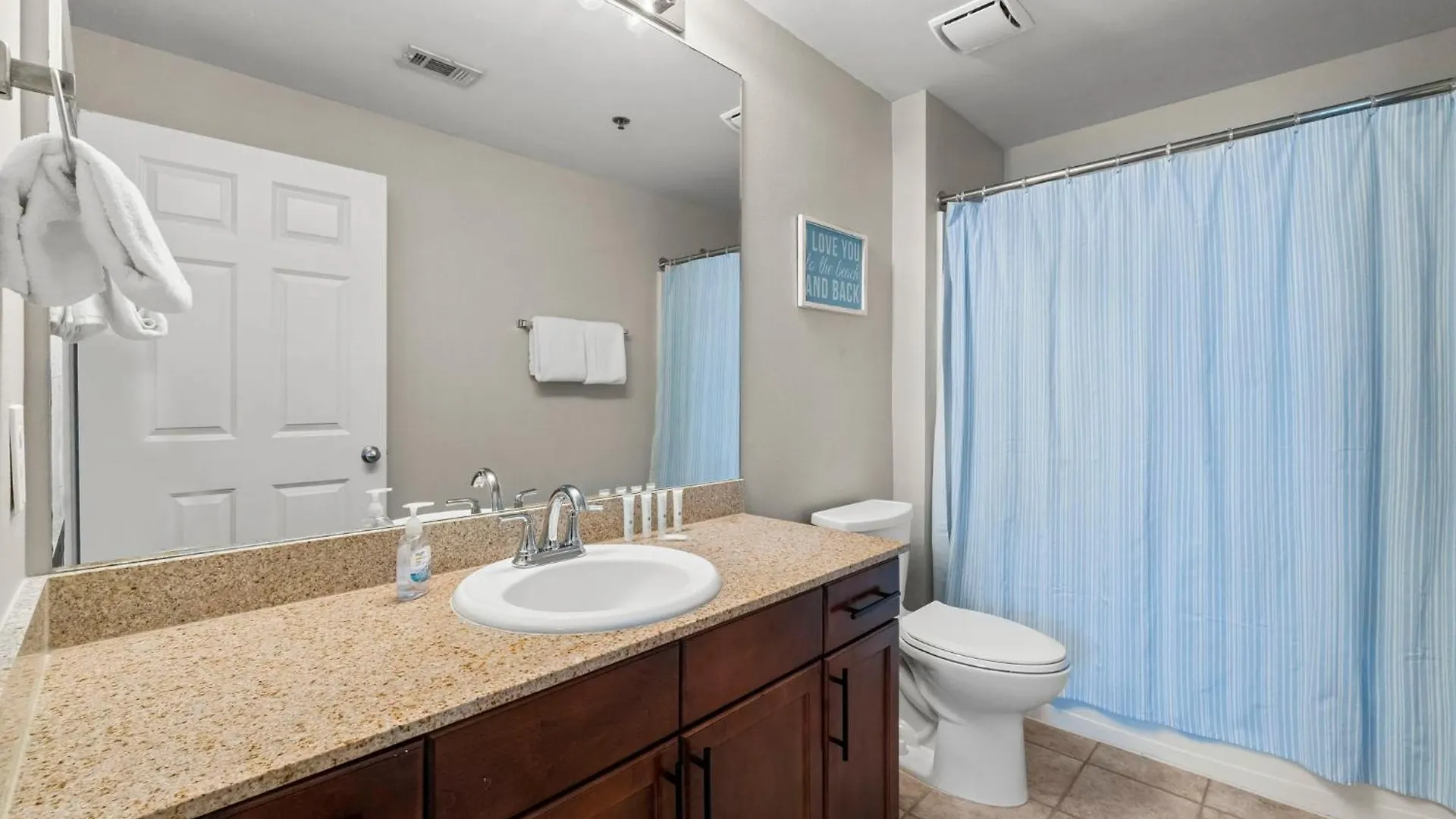 Lägenhet Stunning Views! Located Steps 2 Beach, Restaurants & Shops! By Dolce Vita Getaways Pcb Panama City Beach